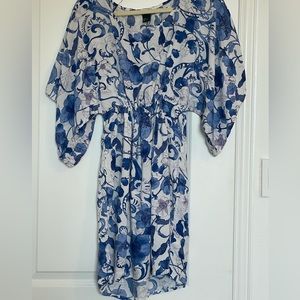 H&M mini floral summer dress blue and white